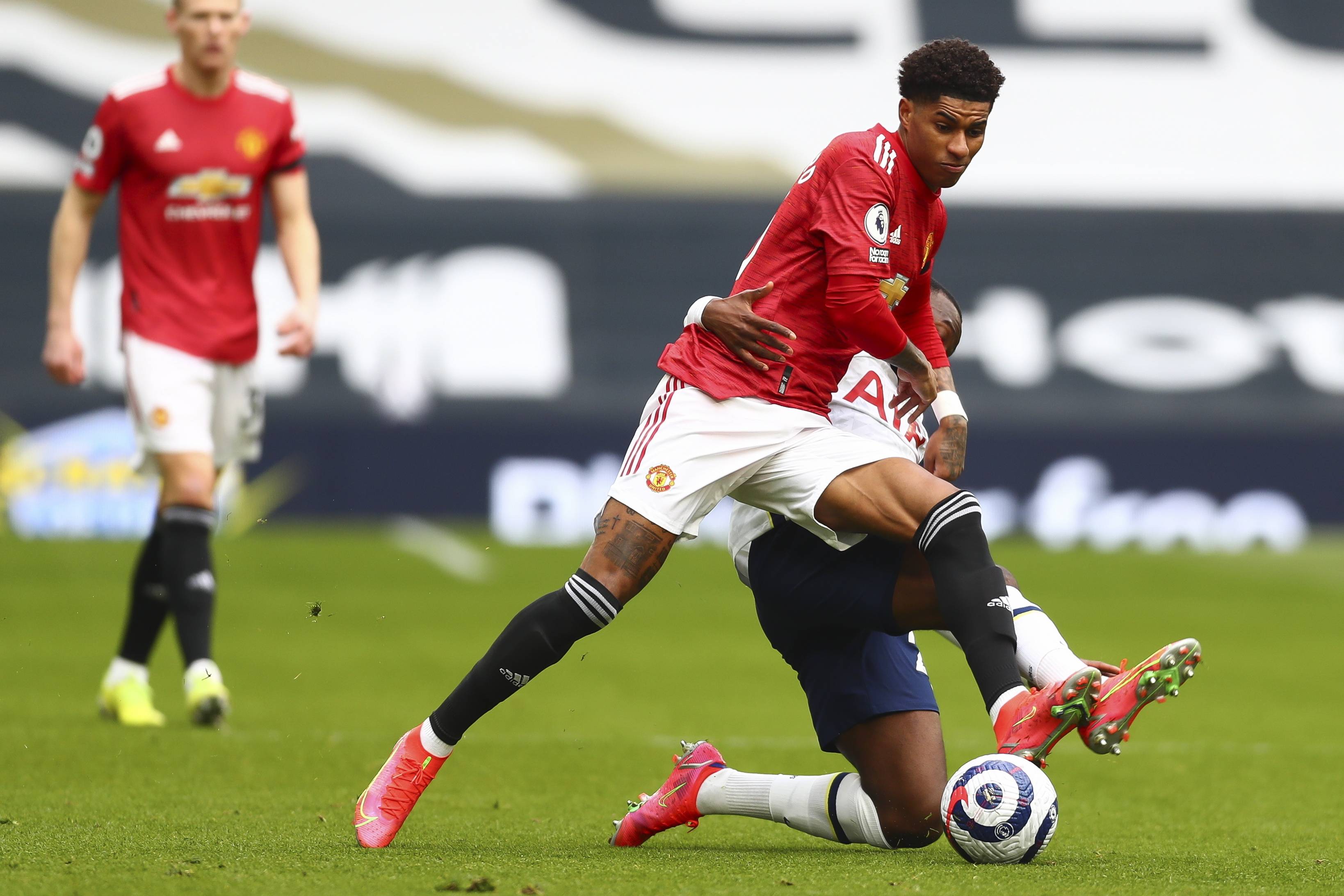 锦标赛上 锦标赛上